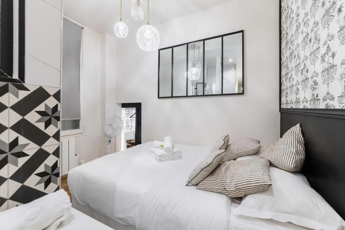 Apartman Appartement Au Coeur Paris 9 Moulin Rouge - Flat-Guest